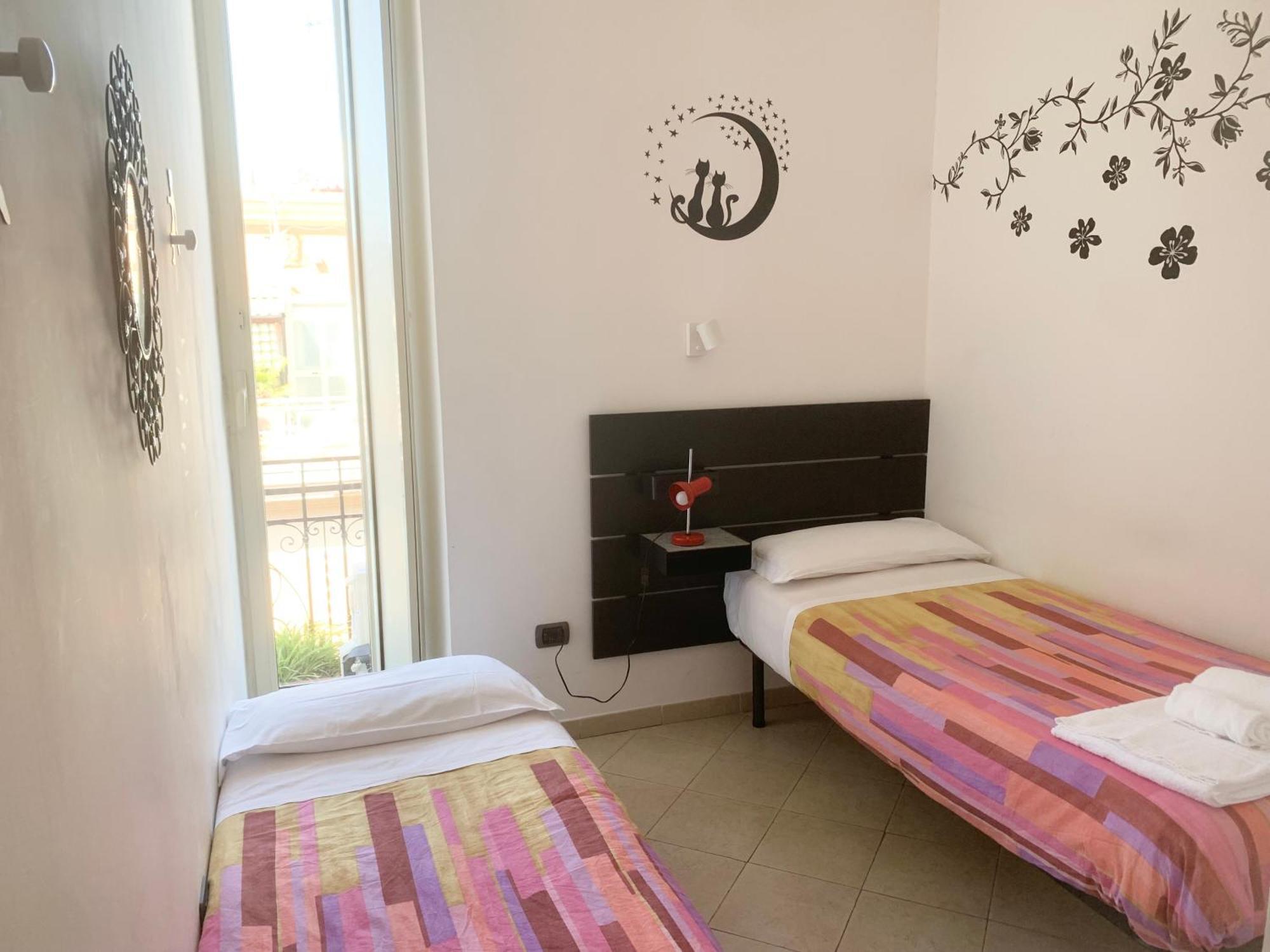 Casa Di Carlo Al Vomero Наполи Екстериор снимка